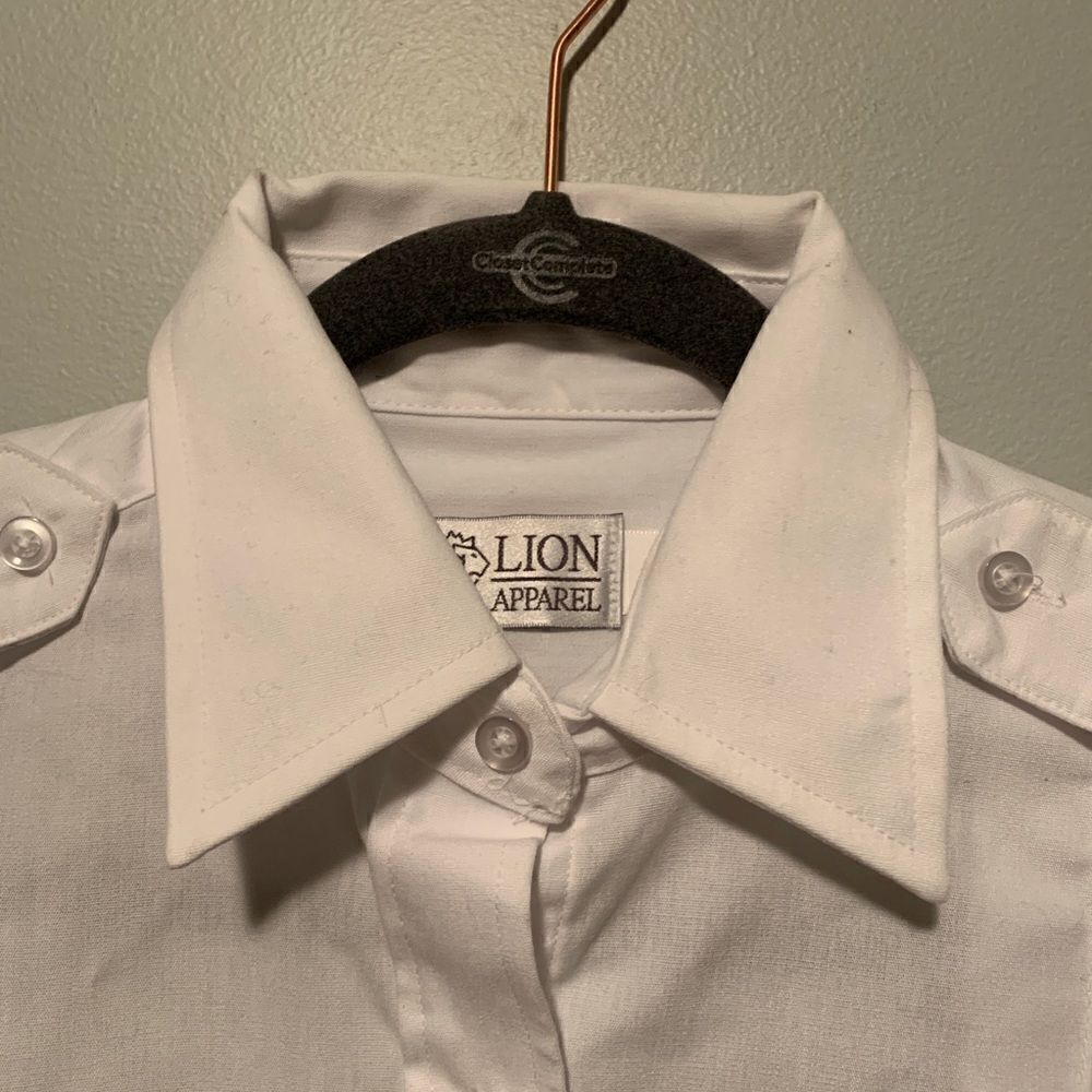 Women's White Collared Button-down - image 3